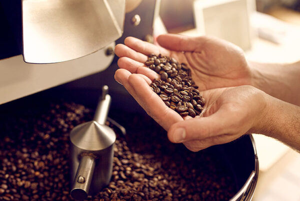 Friskristede kaffebønner.